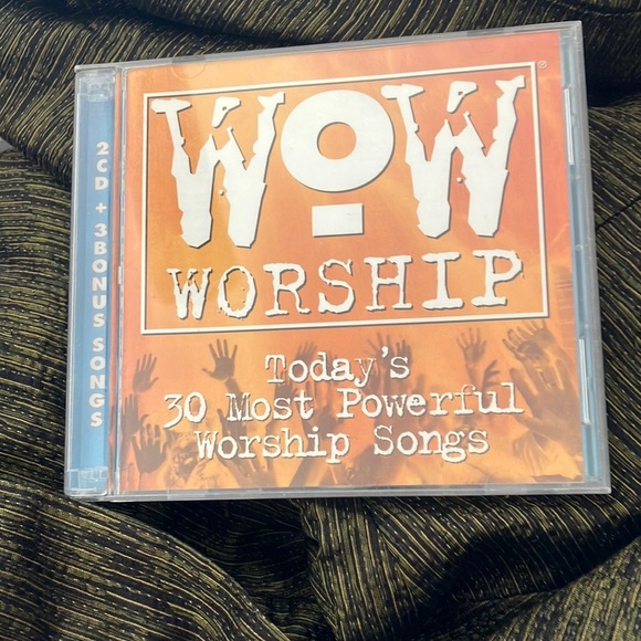Other - Wow worship cd set